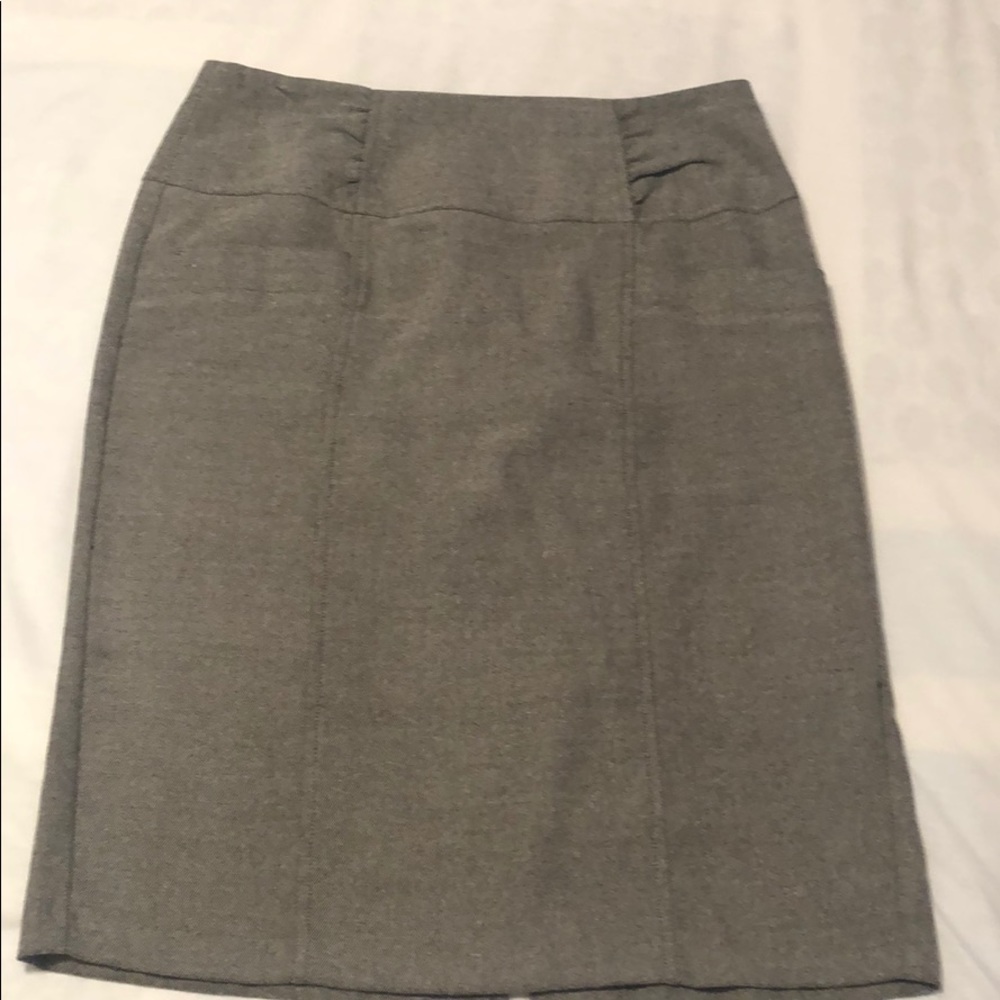NYC slim fit skirt